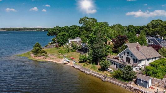 63 Teed Avenue, Barrington, Rhode Island 02806, USA