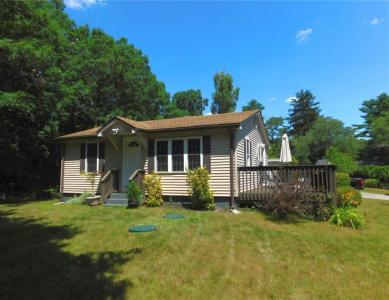 8 KINGSTOWN Road, Richmond, Rhode Island 02898