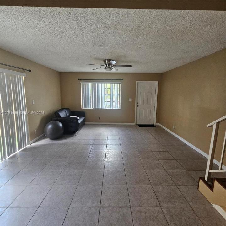 3571 NW 95th Ter 705, Sunrise, Florida 33351, Stati Uniti