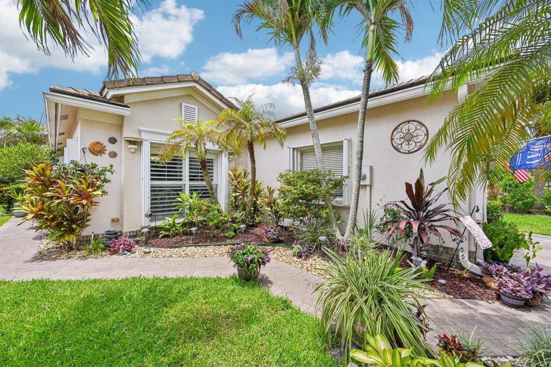 9853 SW EASTBROOK Circle, Port St. Lucie, Floride 34987, États-Unis