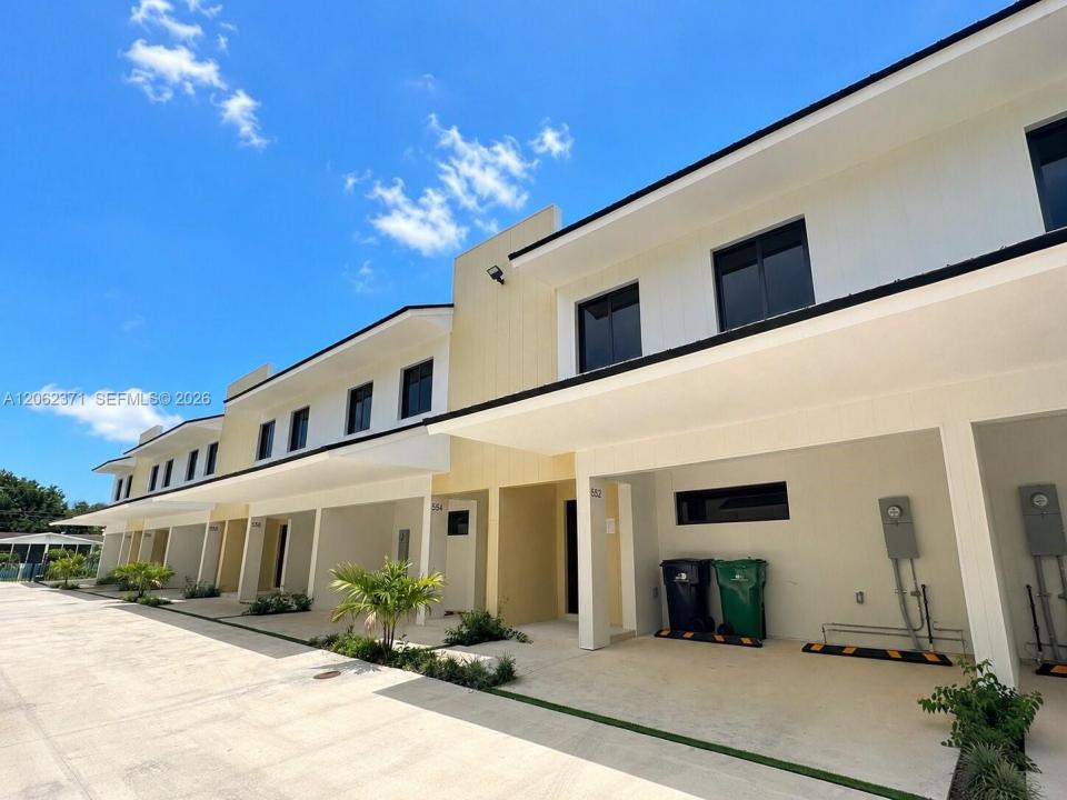 552 NW 7th St 6, Florida City, 플로리다 33034, 미국