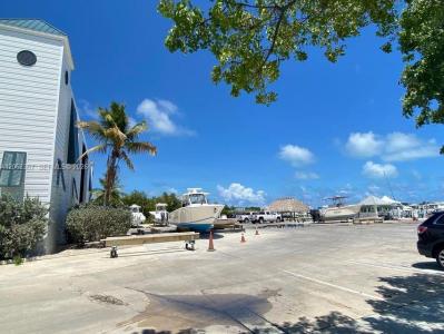 12411 Overseas Hwy, Marathon, Florida 33050, USA