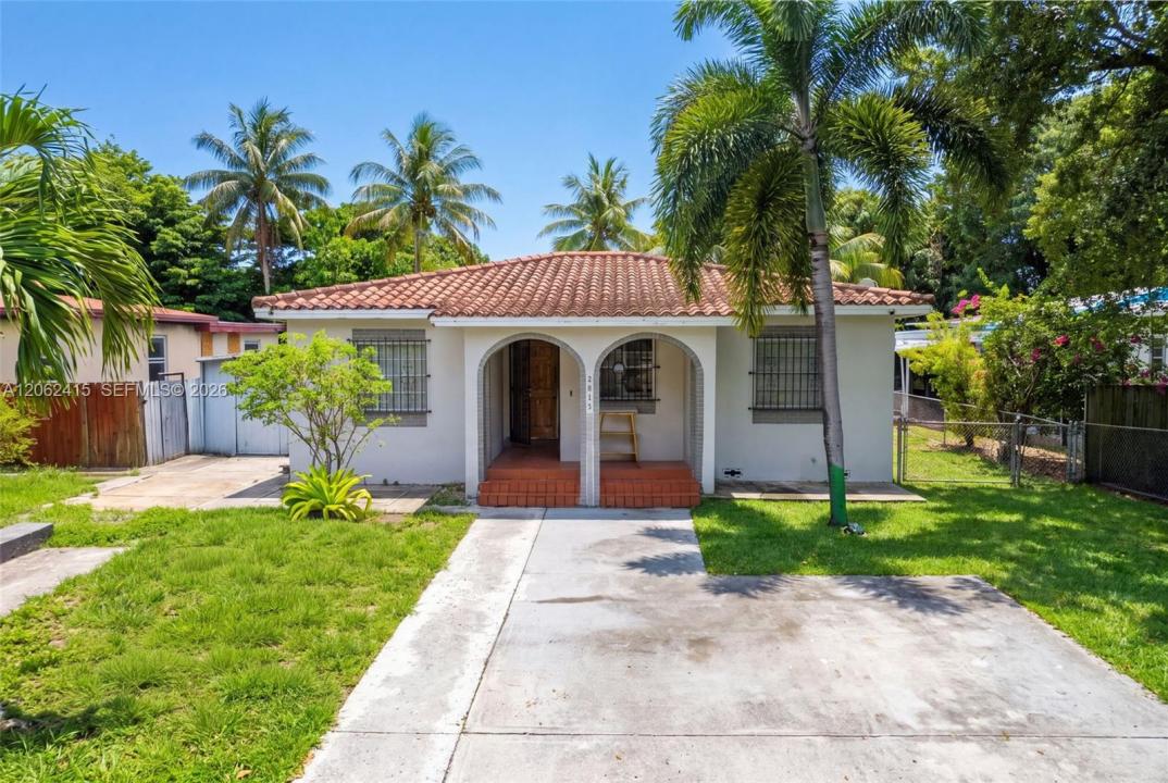 2815 NW 14th St, Miami, Floride 33125, États-Unis