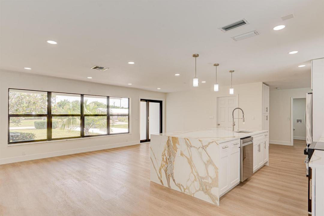 7715 SAINT ANDREWS Road, Lake Worth, Florida 33467, USA