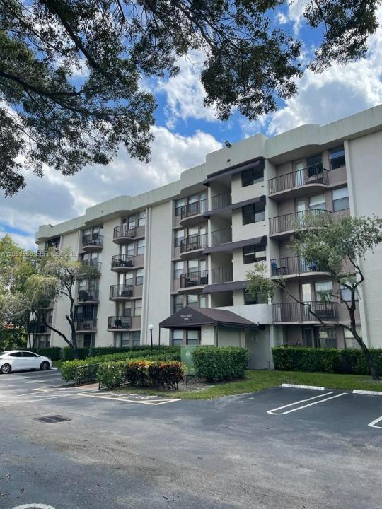 2771 Riverside Dr 307-A, Coral Springs, Floride 33065, États-Unis