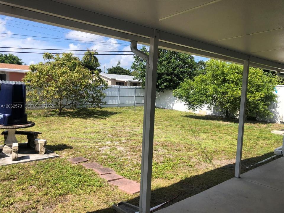 3061 NW 87th Ter, Miami, Флорида 33147, Соединенные Штаты