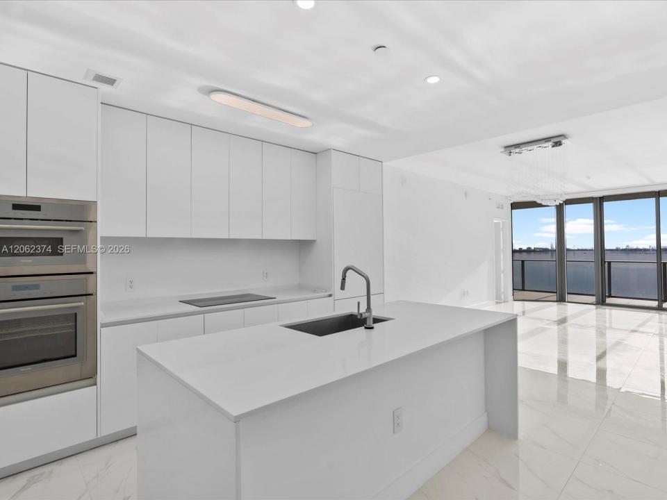 700 NE 24th St 503, Miami, Flórida 33137, Estados Unidos