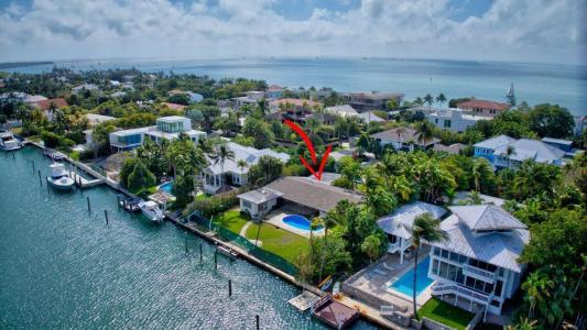 631 N Mashta Drive, Key Biscayne, 佛罗里达州 33149, 美国
