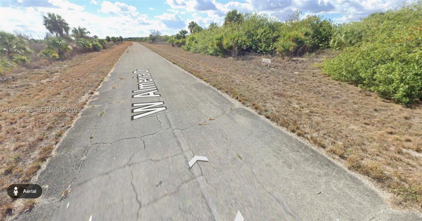 818 Berkshire Dr, La Belle, Florida 33935, USA