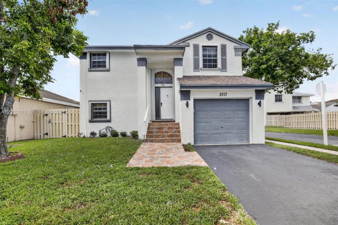 3717 NW 107th Way, Sunrise, Floride 33351, États-Unis