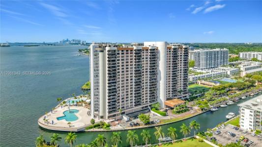 1800 NE 114th St 1508, Miami, Florida 33181, USA