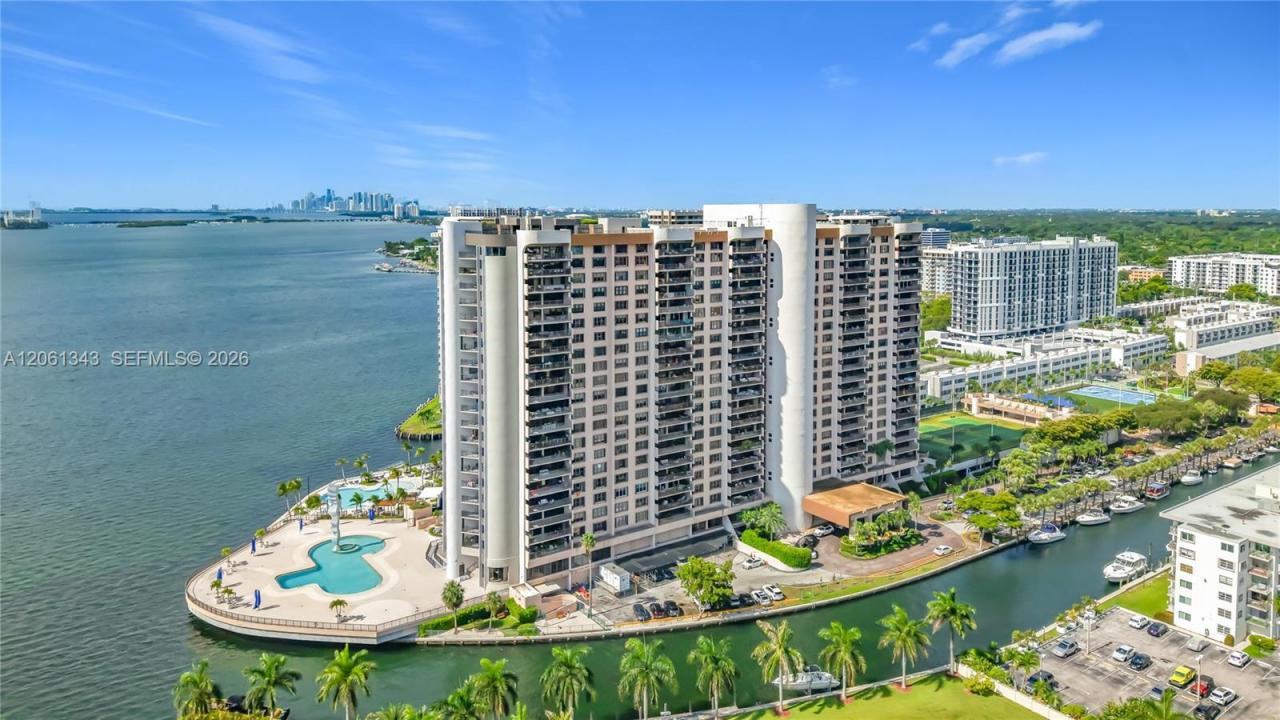 1800 NE 114th St 1508, Miami, Floride 33181, États-Unis