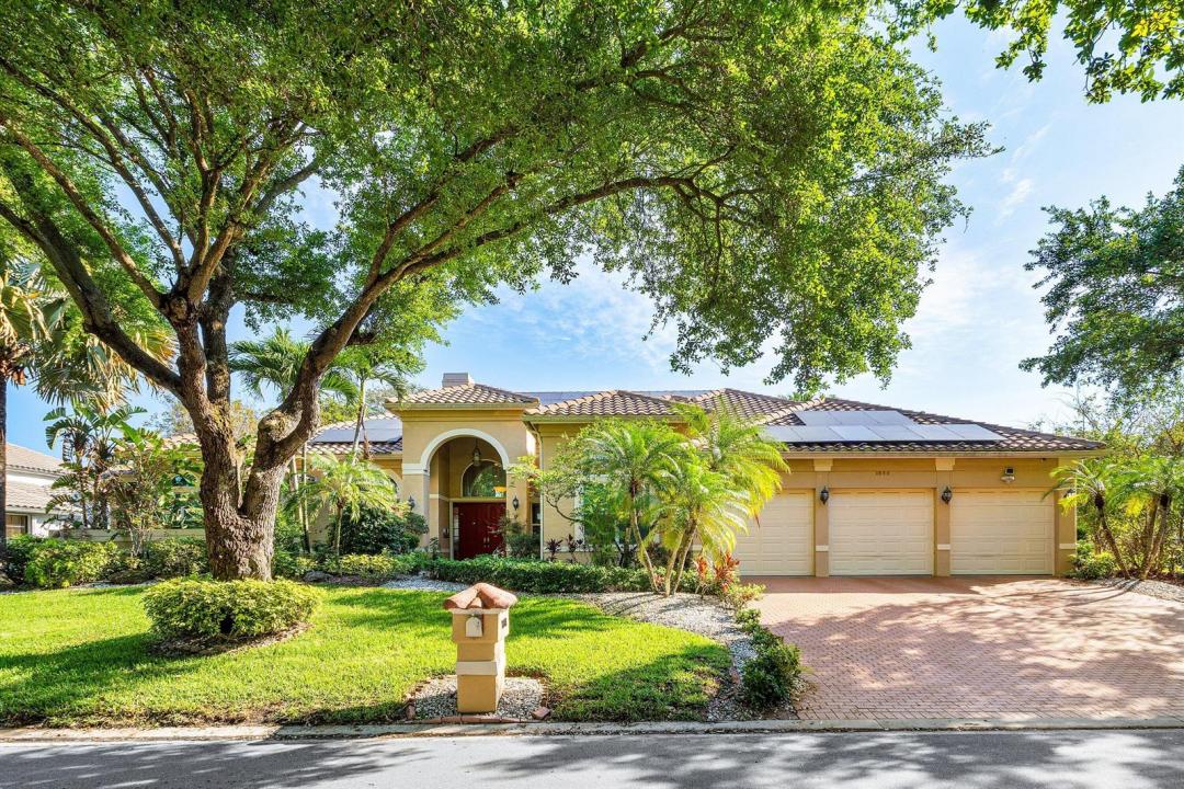 1845 EAGLE TRACE Boulevard, Coral Springs, 플로리다 33071, 미국