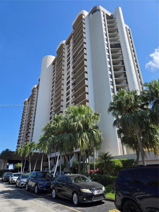 1800 NE 114th St 911, Miami, Florida 33181, Stati Uniti