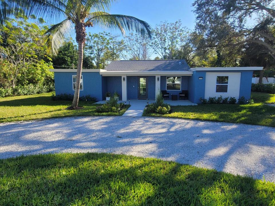106 E Chandler Road, West Palm Beach, Florida 33406, USA