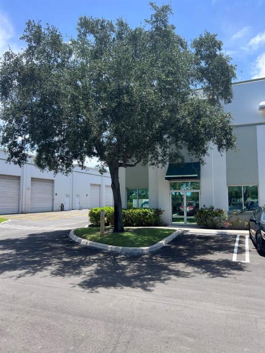 2721 NW 19th Street, Pompano Beach, Floride 33069, États-Unis