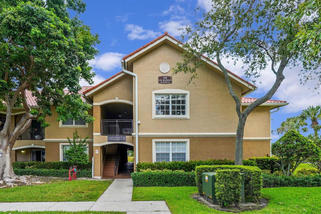 231 SW 116TH Avenue 19208, Pembroke Pines, Florida 33025, Stati Uniti