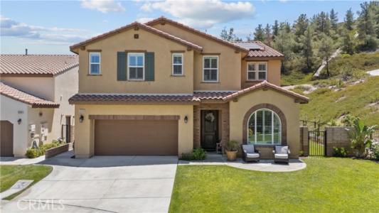 Nield Court, Saugus, Калифорния 91350, Соединенные Штаты