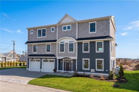 2 Sedge Court, Narragansett, Rhode Island 02882, USA