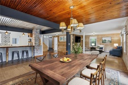 158 Ten Rod Road, Exeter, Rhode Island 02822, USA