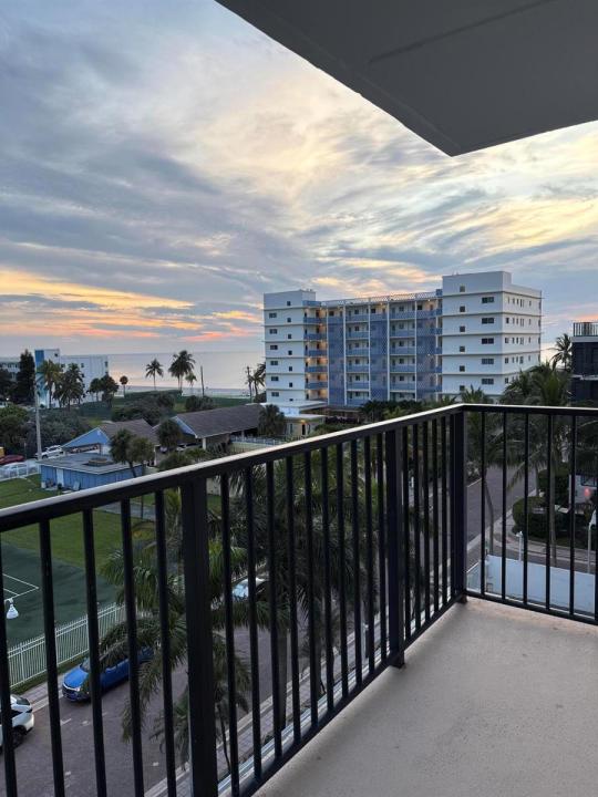 2101 S Ocean Drive 505, Hollywood, Floride 33019, États-Unis