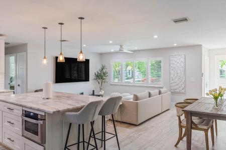 2830 SW 5th Street, Boynton Beach, Florida 33435, USA