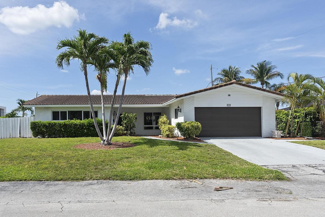 2910 NE 40TH Court, Lighthouse Point, Florida 33064, USA