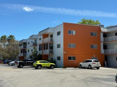 11311 SW 200th St 311-D, Miami, Florida 33157, USA