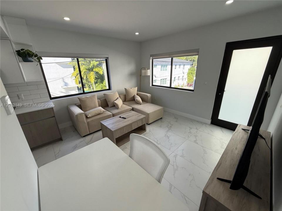944 Jefferson Ave 16, Miami Beach, Florida 33139, Stati Uniti