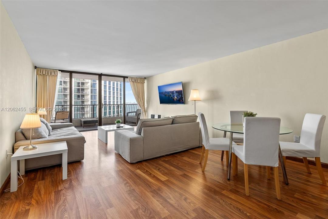 555 NE 15th St 14G, Miami, Floride 33132, États-Unis
