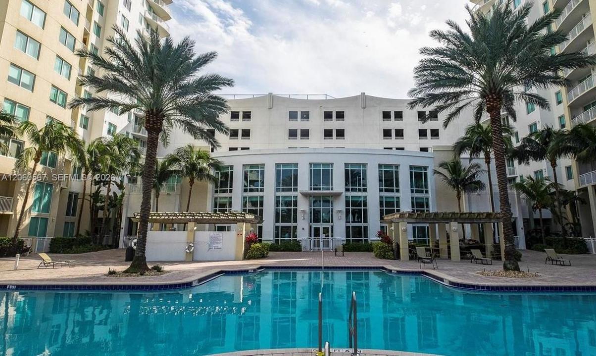 1745 E Hallandale Beach Blvd 1606W, Hallandale Beach, Florida 33009, USA