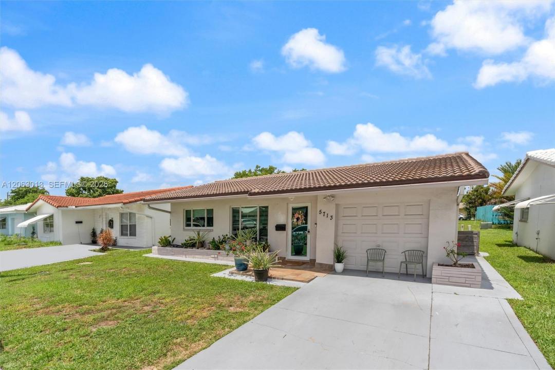 5713 NW 87th Ave, Tamarac, Florida 33321, USA