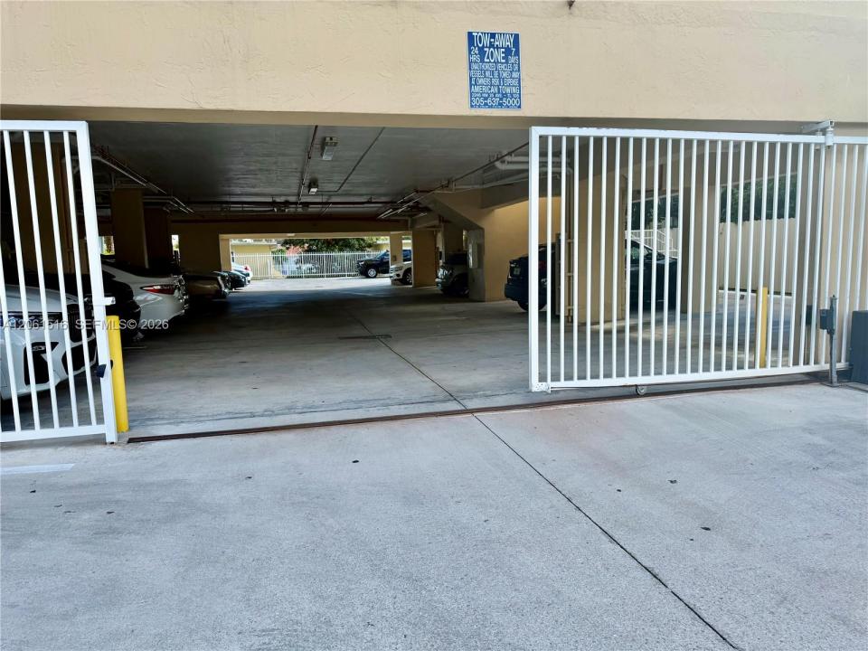 601 SW 37th Ave 303, Miami, Florida 33135, Stati Uniti