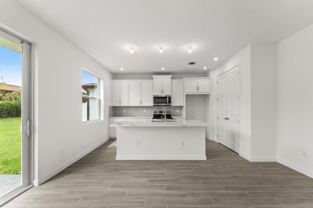 7284 CLAUDELLE Street, Lake Worth, فلوريدا 33467, الولايات المتحدة