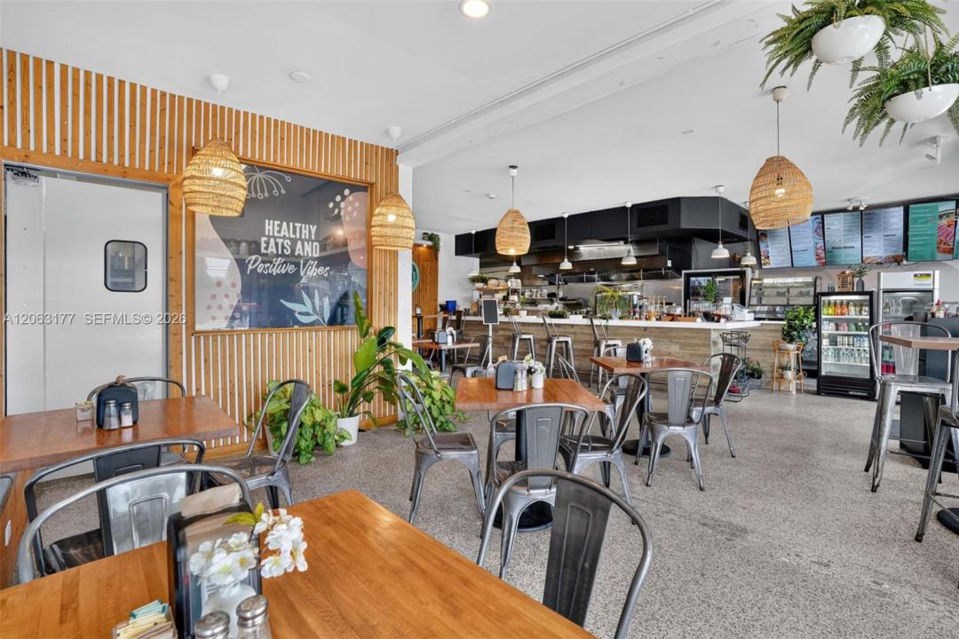Profitable Restaurant in East Fort Lauderdale, Fort Lauderdale, Floride 33306, États-Unis