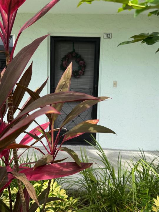 6698 10th N Avenue 112, Lake Worth, Florida 33467, Stati Uniti