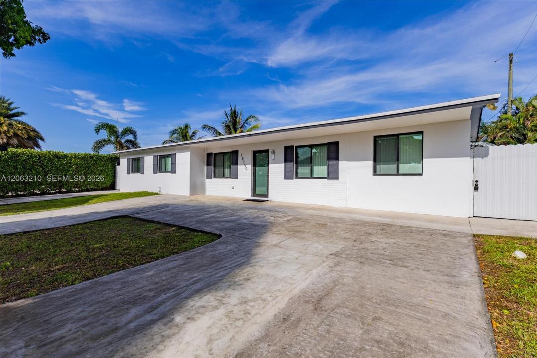 18150 NW 82nd Ave, Hialeah, Floride 33015, États-Unis