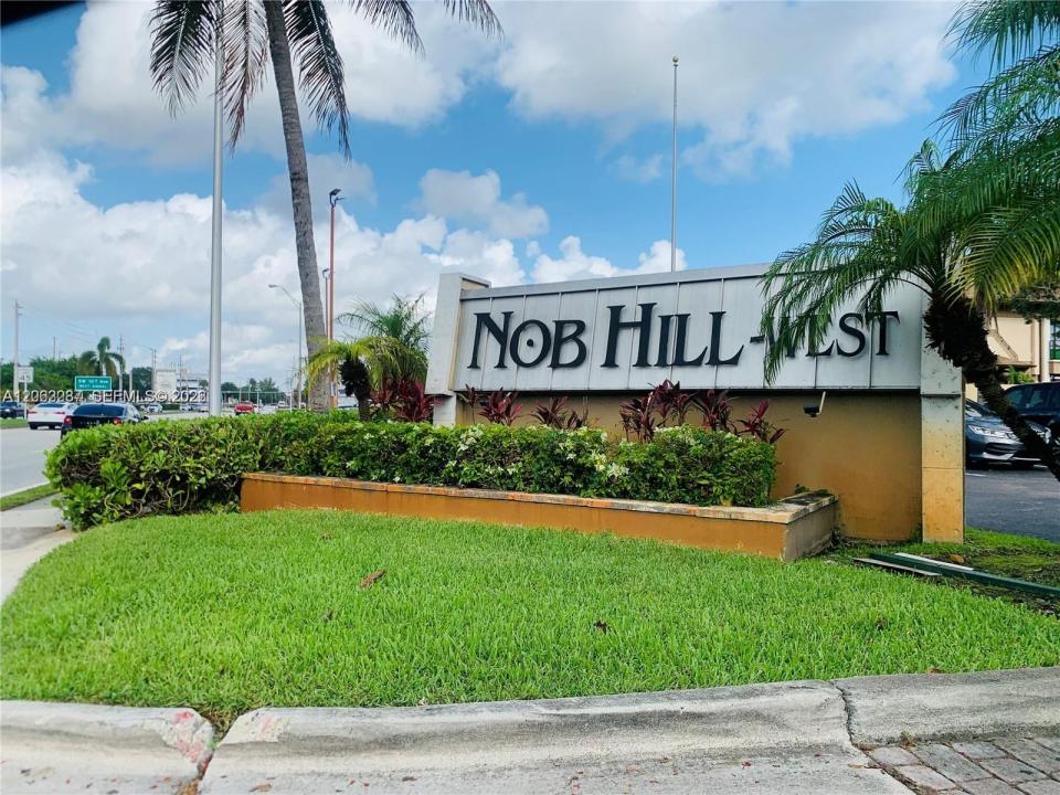10421 N Kendall Dr C201, Miami, Floride 33176, États-Unis