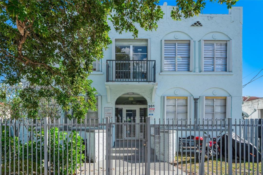 301 SW 10th Ave 2, Miami, Floride 33130, États-Unis