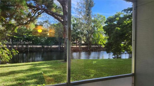 376 Durham L, Deerfield Beach, Florida 33442, USA