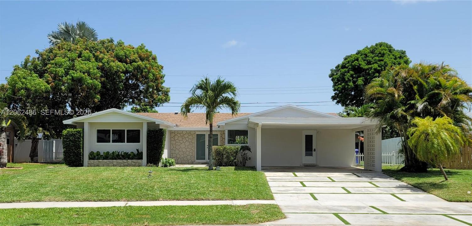 6640 SW 7 ST., Pembroke Pines, Floride 33023, États-Unis
