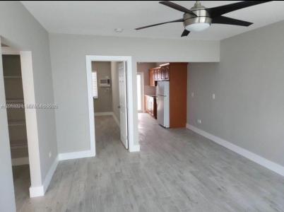 8035 Byron Ave 2, Miami Beach, Florida 33141, USA
