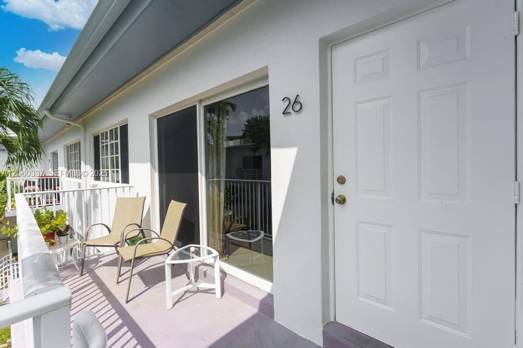 9280 Bay Harbor Ter 26, Bay Harbor Islands, Flórida 33154, Estados Unidos