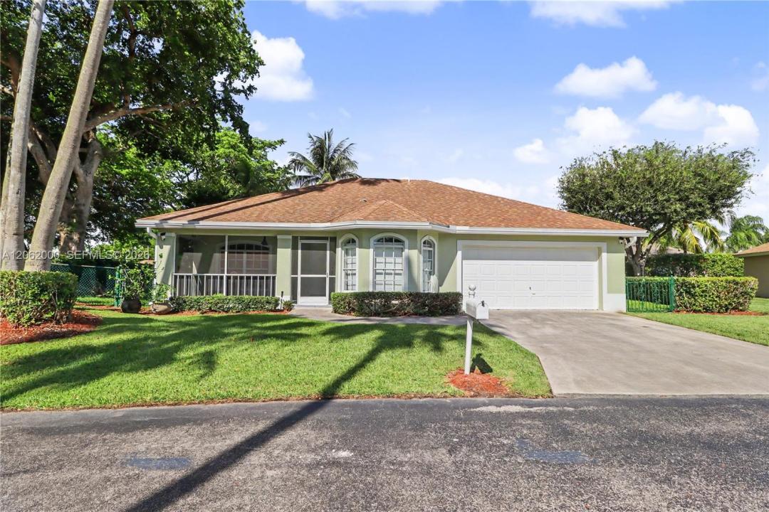 572 SE 18th Dr, Homestead, Florida 33033, USA
