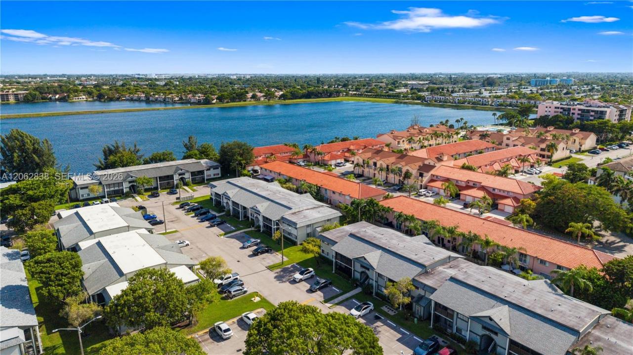 20760 NE 4th Ct 102, Miami, Flórida 33179, Estados Unidos