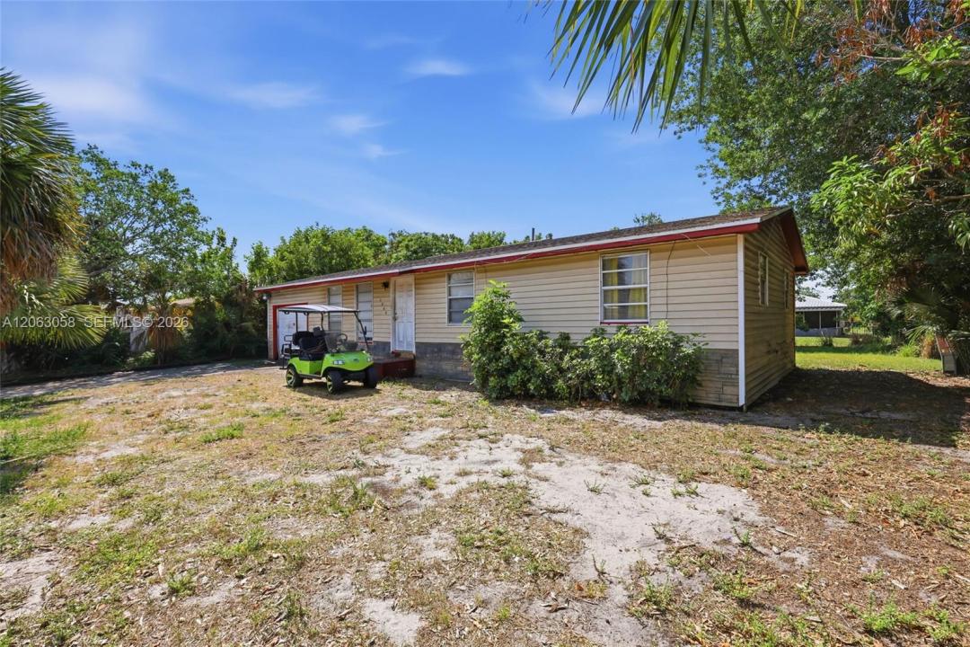 1004 Kentucky, Clewiston, Floryda 33440, USA