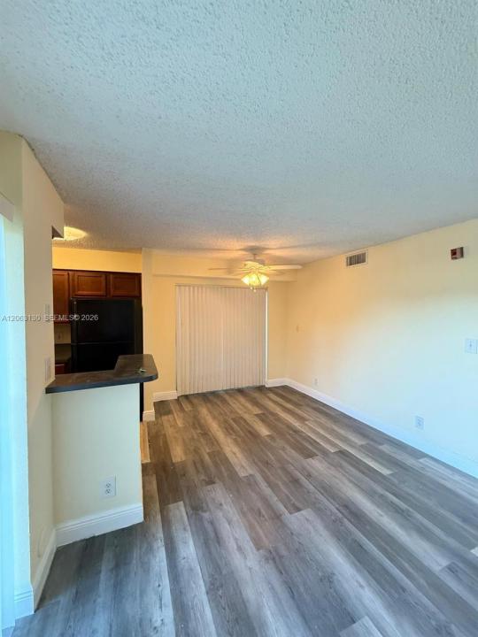 7650 Westwood Dr 509, Tamarac, Florida 33321, USA