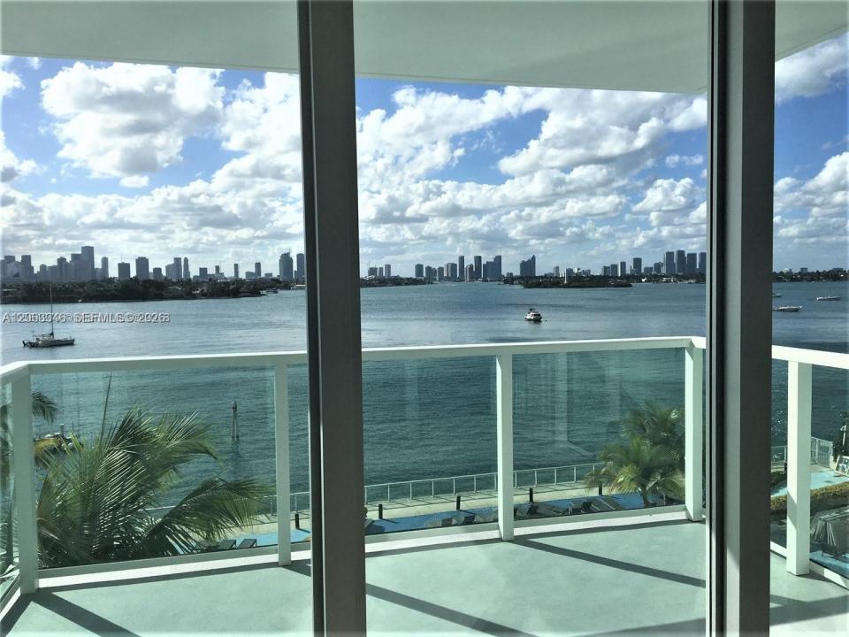 1000 West Ave 515, Miami Beach, Florida 33139, USA