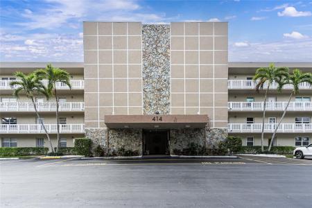 414 SE 10th St 103, Dania Beach, Florida 33004, USA
