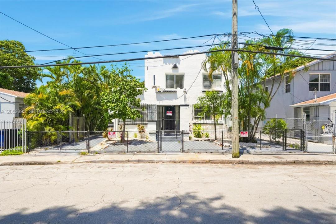 128 NW 9th Ave 7, Miami, Florida 33128, Estados Unidos